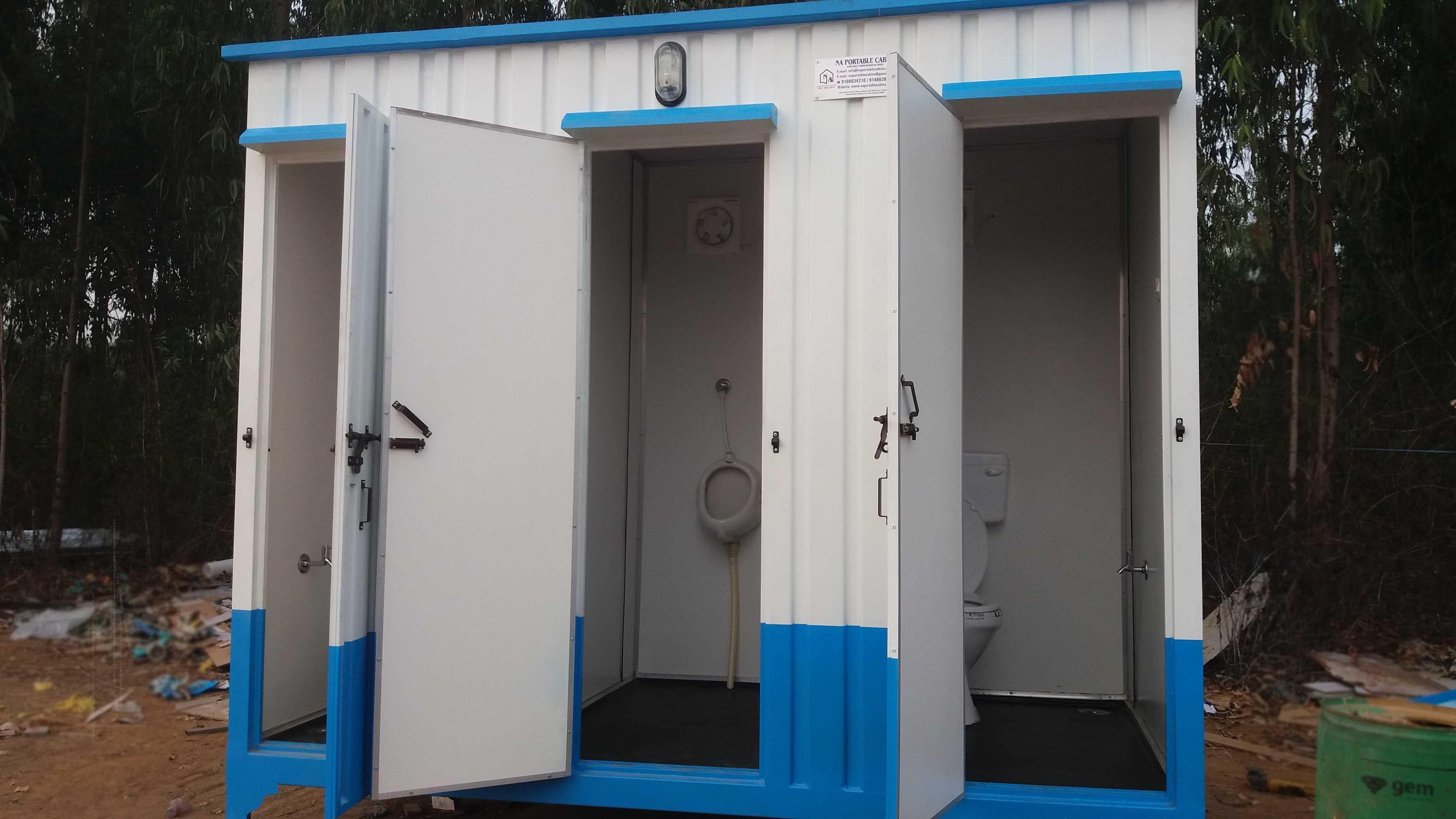 na Portable Toilet